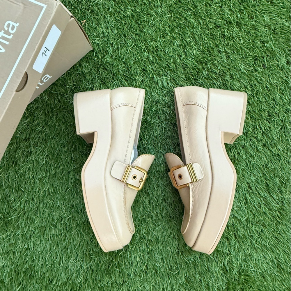 new Dolce Vita “Yonder” Platform Loafers in Sesame Crinkle Patent Size 8.5 - Picture 4 of 9